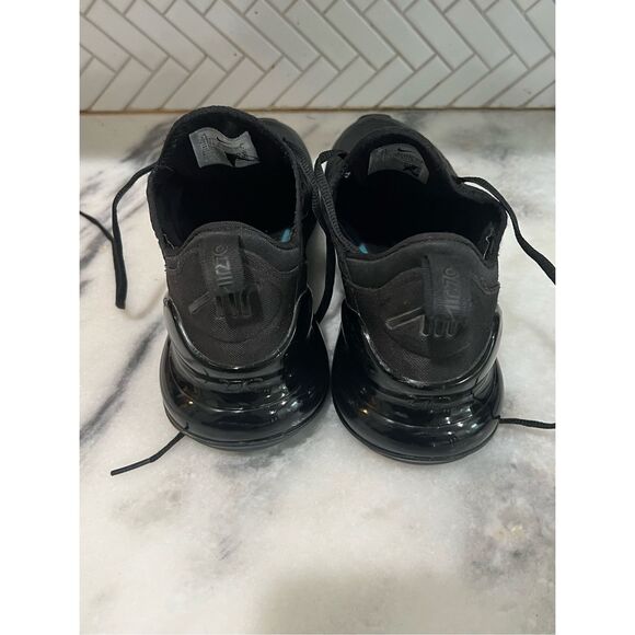 Nike Air Max 270 Triple Black Men’s Size 9.5 AH8050-005 All Black Sneakers main image 6